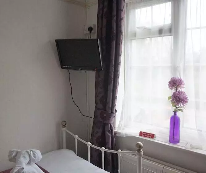 Fotos del hotel The Ridings Guest House:  3