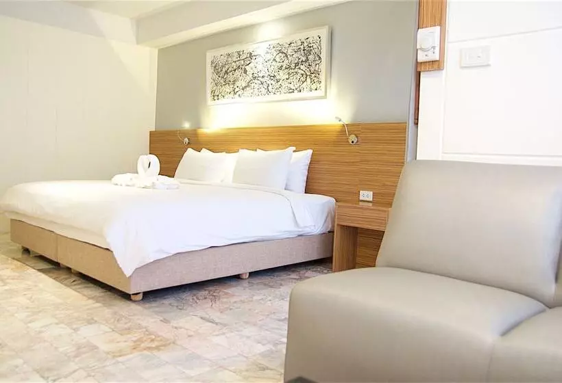 Fotos del hotel Jolly Suites & Spa Thaphra:  14