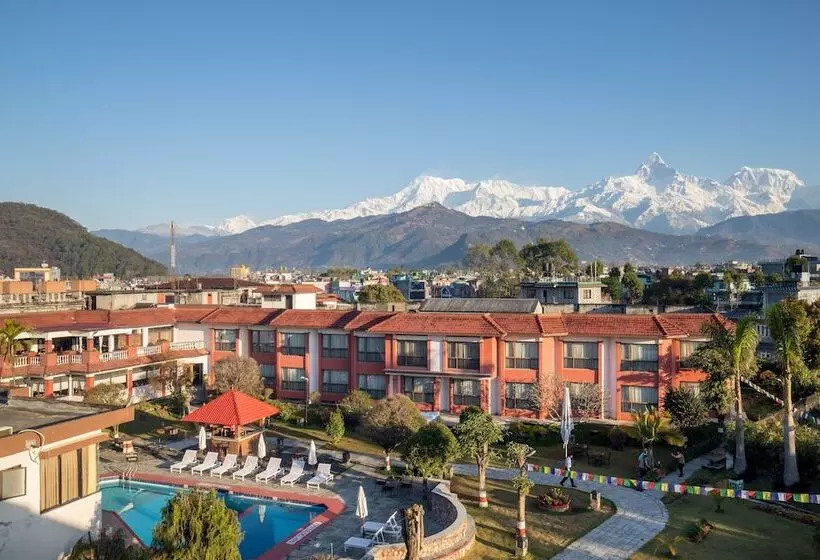 Fotos del hotel Pokhara Grande:  6