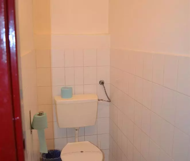 Fotos del hotel Inturprag:  8