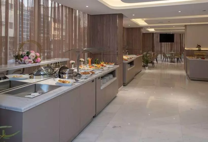 Fotos del hotel Corp Executive Doha Suites:  5