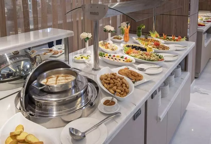 Fotos del hotel Corp Executive Doha Suites:  14