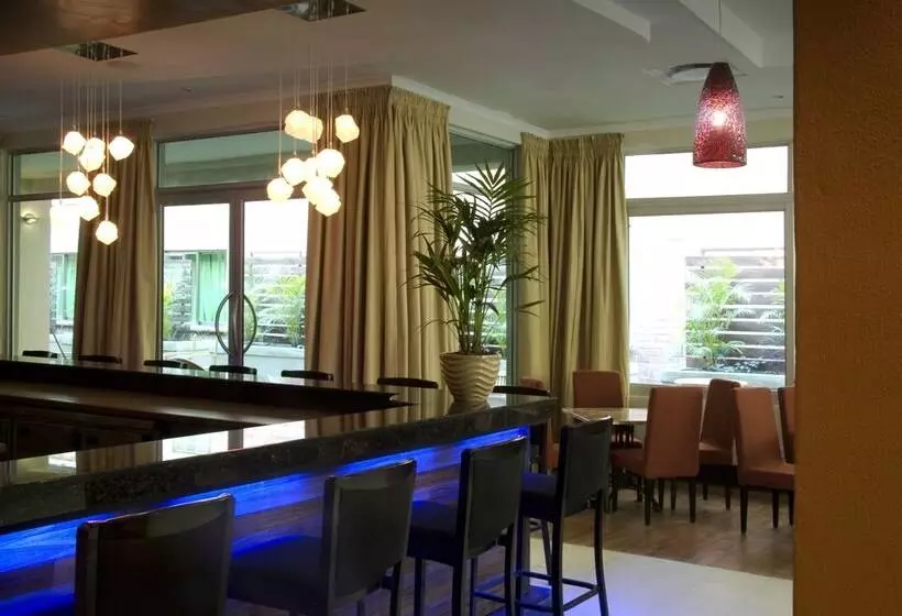 Fotos del hotel Protea Hotel By Marriott Lusaka:  16