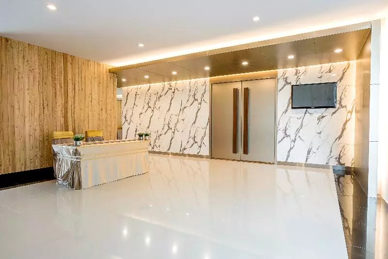 Fotos del hotel J Pattaya:  3