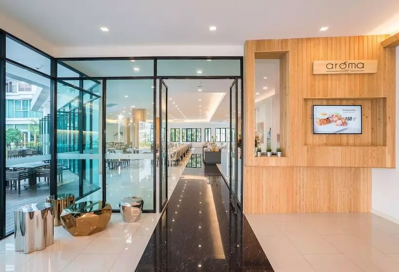 Fotos del hotel J Pattaya:  11