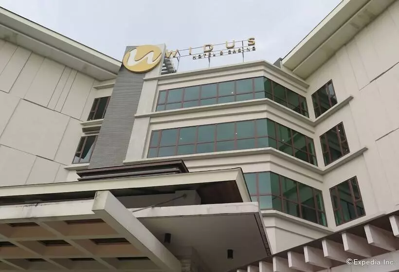 Widus Hotel And Casino