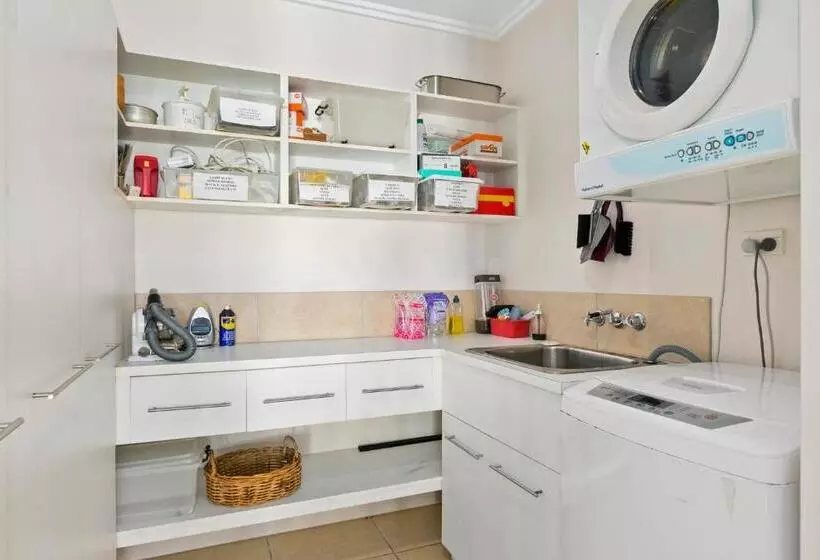 Fotos del hotel Sea Point On Trinity Beach:  5