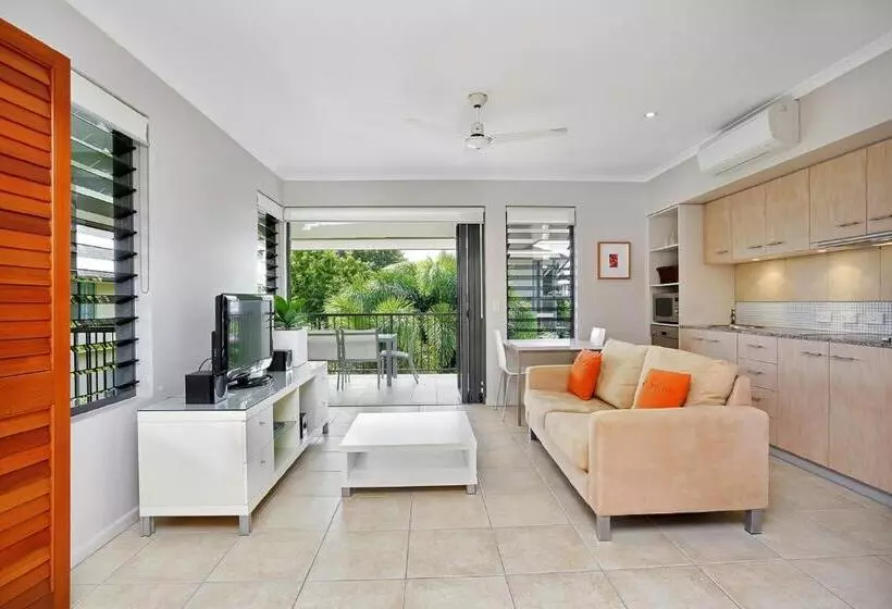 Fotos del hotel Sea Point On Trinity Beach:  11