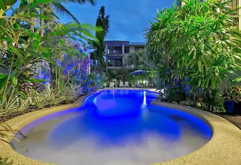 Fotos del hotel Sea Point On Trinity Beach:  8