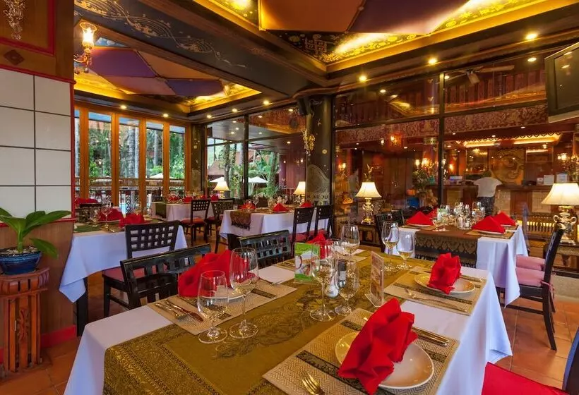 Fotos del hotel Royal Phawadee Village:  5