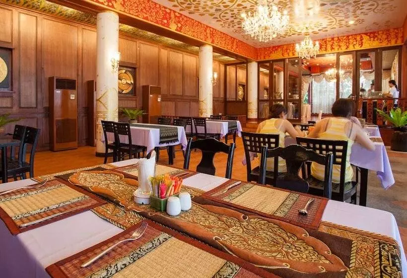 Fotos del hotel Royal Phawadee Village:  17