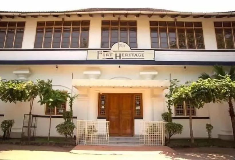 Fotos del hotel Fort Heritage:  11