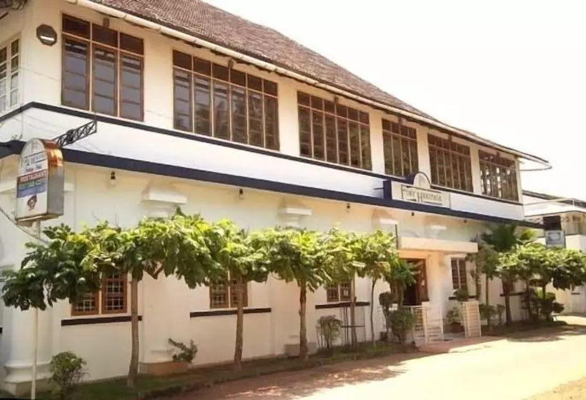 Fotos del hotel Fort Heritage:  14