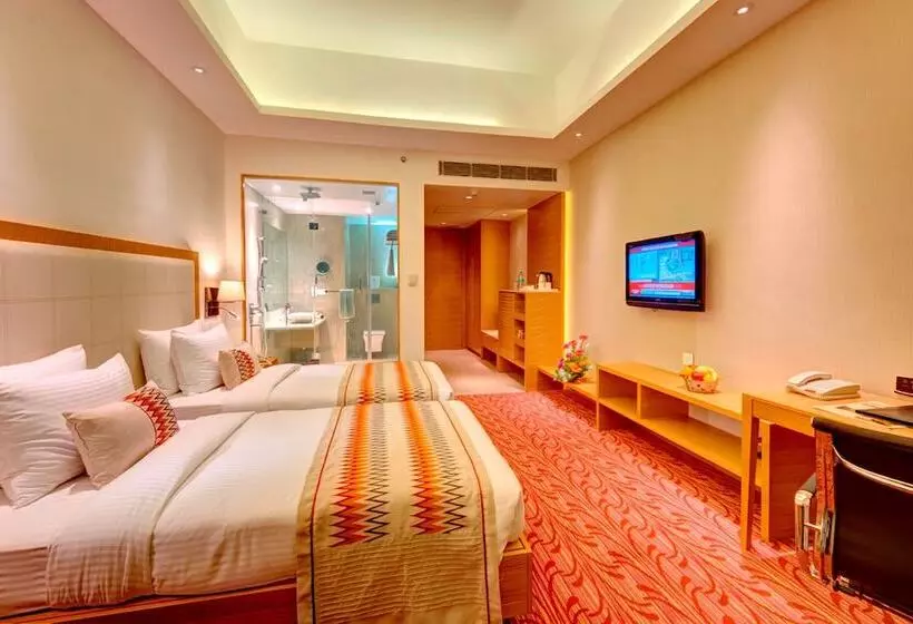 Fotos del hotel Pride Plaza , Kolkata:  11