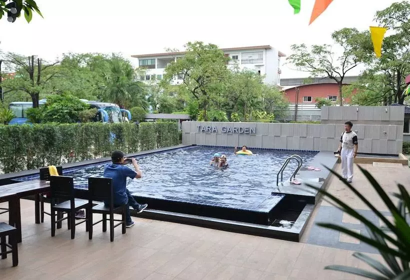 Fotos del hotel Tara Garden Hotel:  3