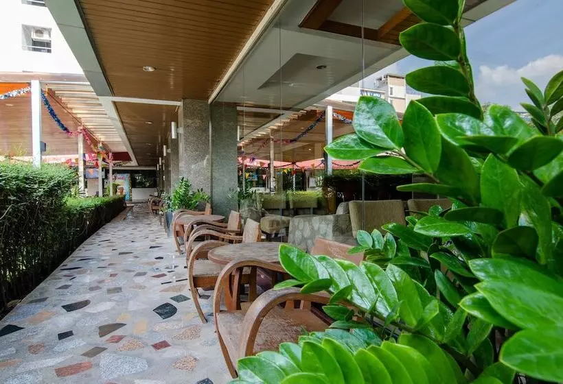 Fotos del hotel Tara Garden Hotel:  14