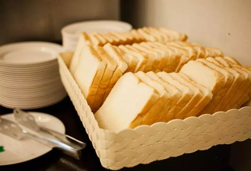 Fotos del hotel Tara Garden Hotel:  4