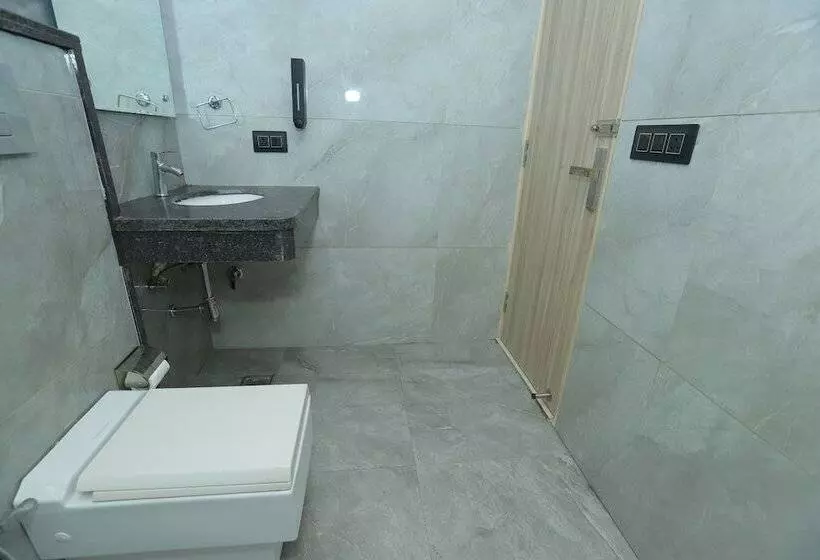 Fotos del hotel Airport  Vishal Residency:  15