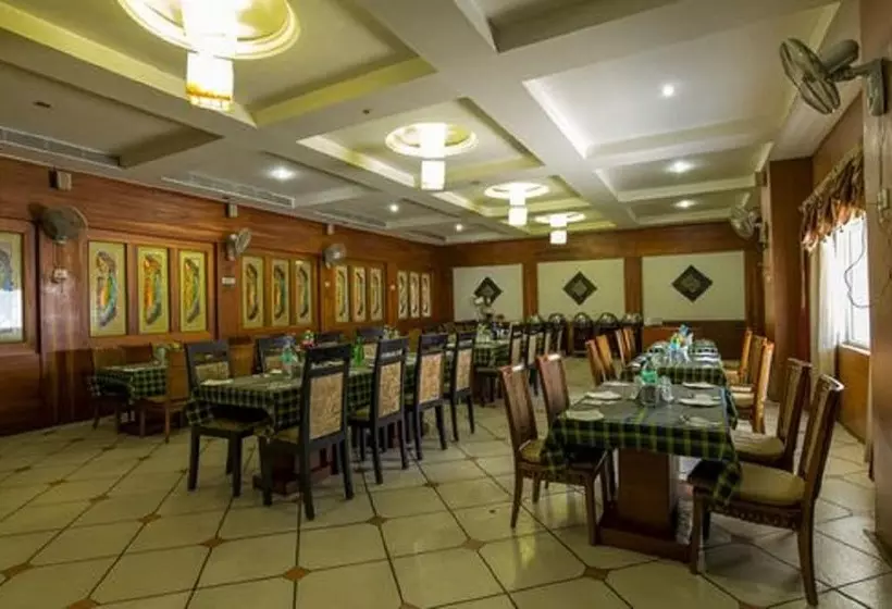 Fotos del hotel Emarald Hotels:  15