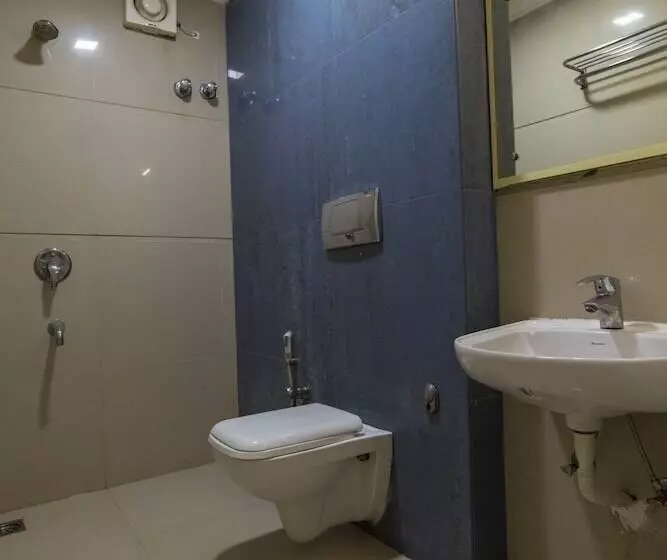 Fotos del hotel Emarald Hotels:  6