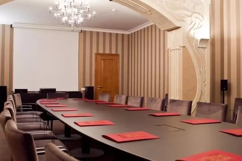 Fotos del hotel Diplomat Club:  5