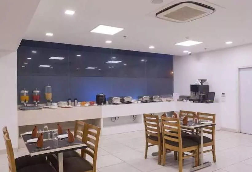 Fotos del hotel Ginger Mysore:  6