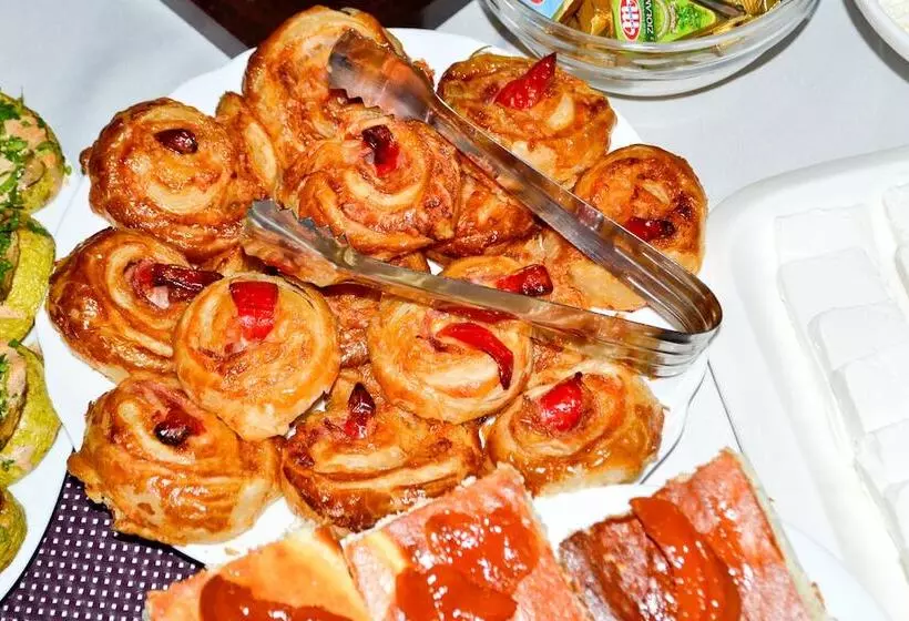 Fotos del hotel Komilfo:  17