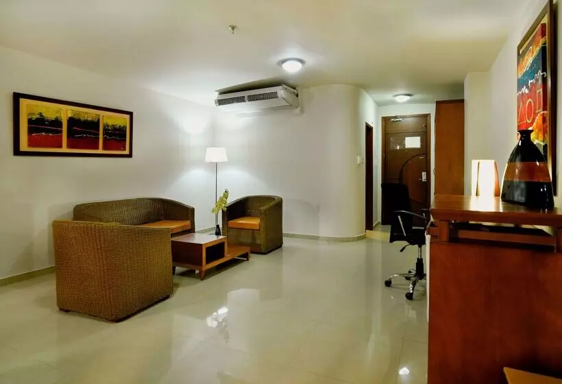 Fotos del hotel Howard Johnson By Wyndham Barranquilla Versalles:  21