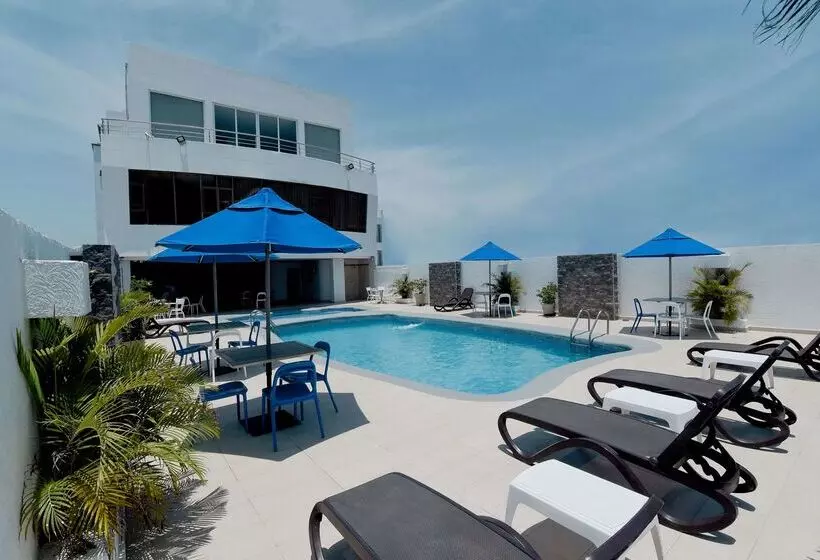 Fotos del hotel Howard Johnson By Wyndham Barranquilla Versalles:  9