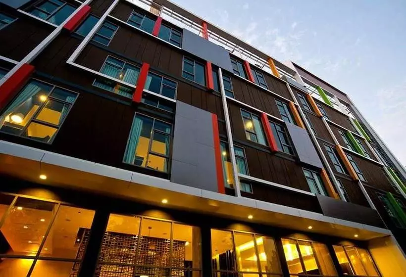 Fotos del hotel Fx  Metrolink Makkasan:  15