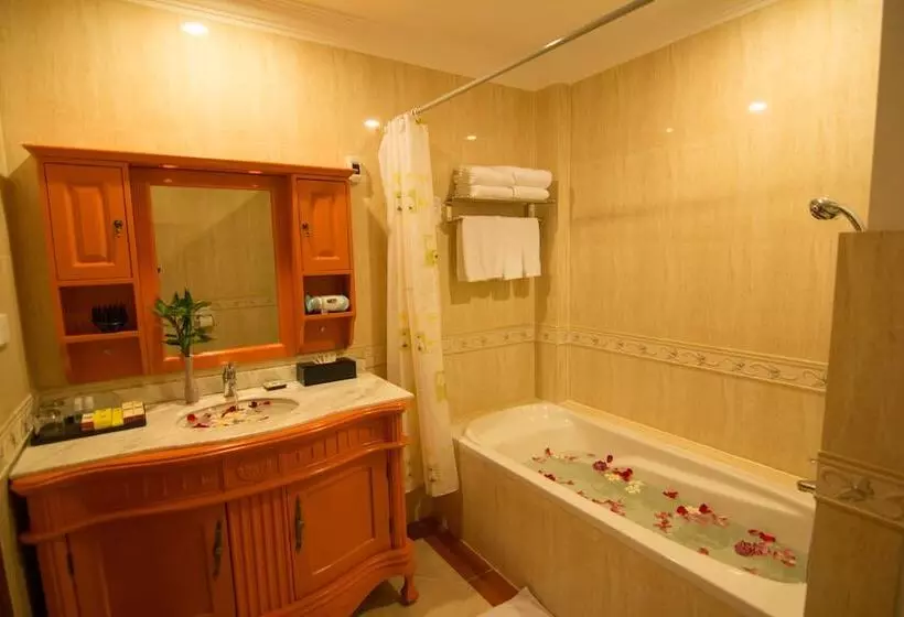 Fotos del hotel Golden Sea  & Casino:  8