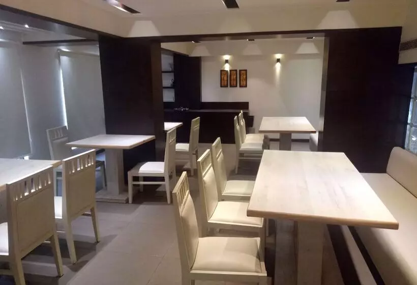 Fotos del hotel Apex International:  3