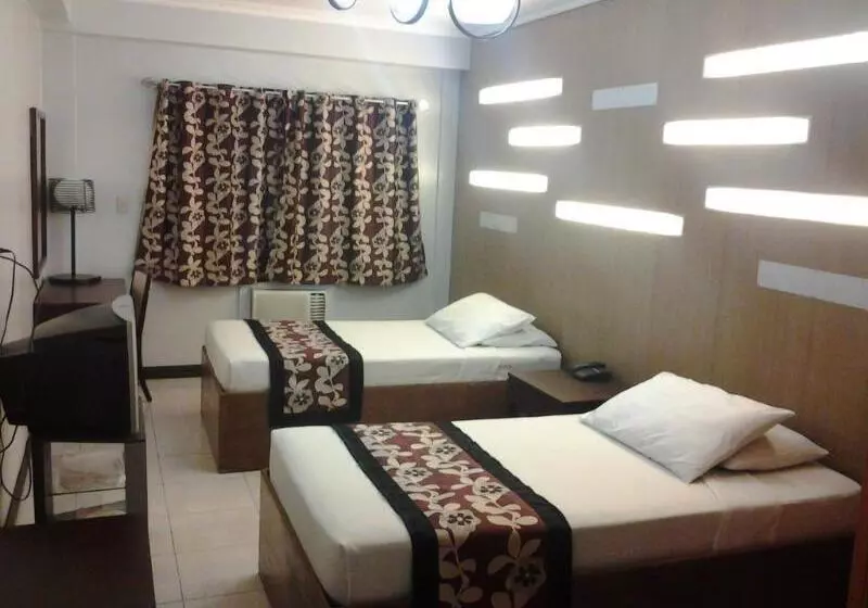 Fotos del hotel Jupiter Suites:  5