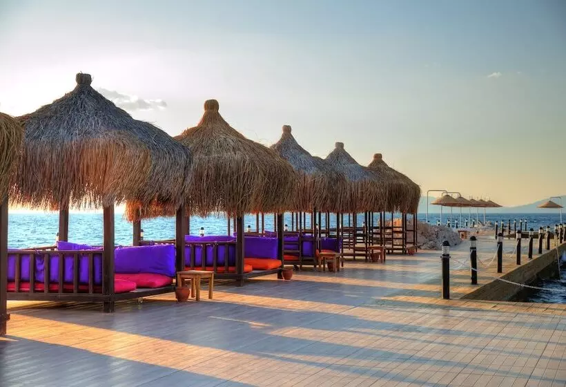 Fotos del hotel Le Bleu  & Resort Kusadasi  Ultra All Inclusive:  5