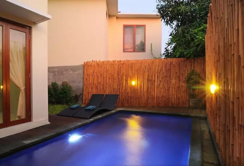 Parkside Denbukit Residence & Suite Jimbaran