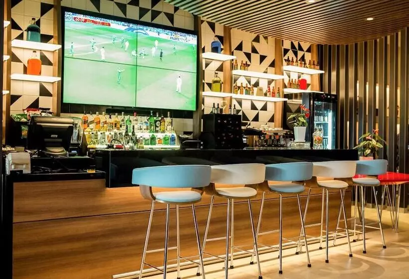 Fotos del hotel Ibis Larco Miraflores:  5