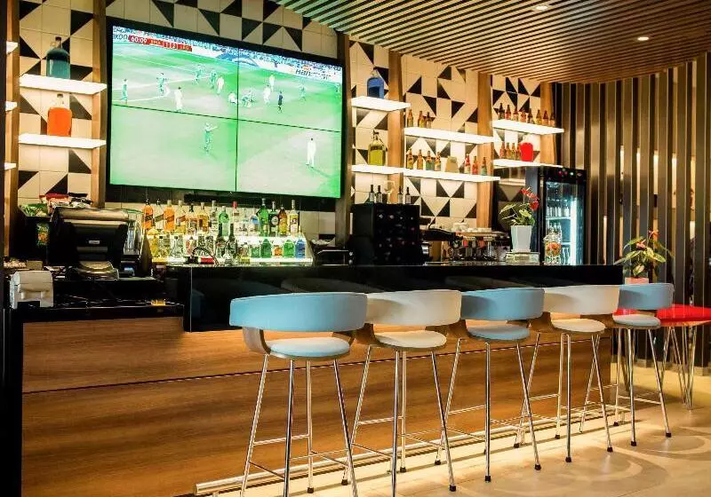 Fotos del hotel Ibis Larco Miraflores:  13