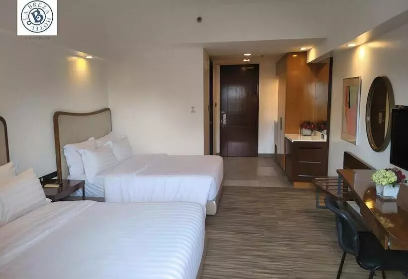 Fotos del hotel La Breza:  16