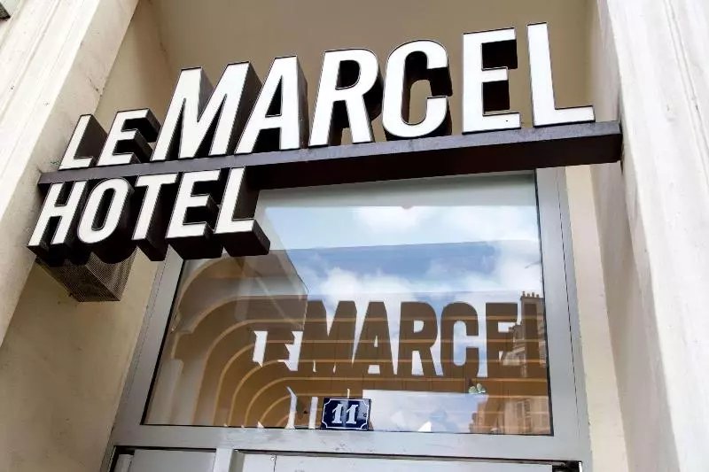 Fotos del hotel Hôtel Le Marcel Paris Gare De L'est:  15