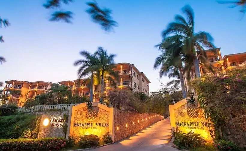 Clarion Suites Roatan At Pineapple Villas