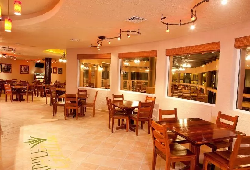 Fotos del hotel Clarion Suites Roatan At Pineapple Villas:  22