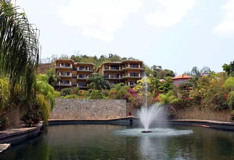 Fotos del hotel Clarion Suites Roatan At Pineapple Villas:  11