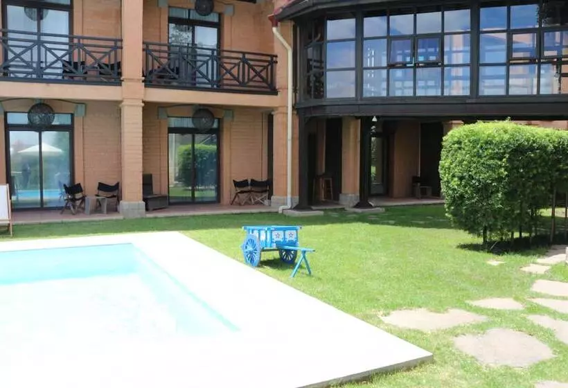 Fotos del hotel Tamboho Boutik:  5