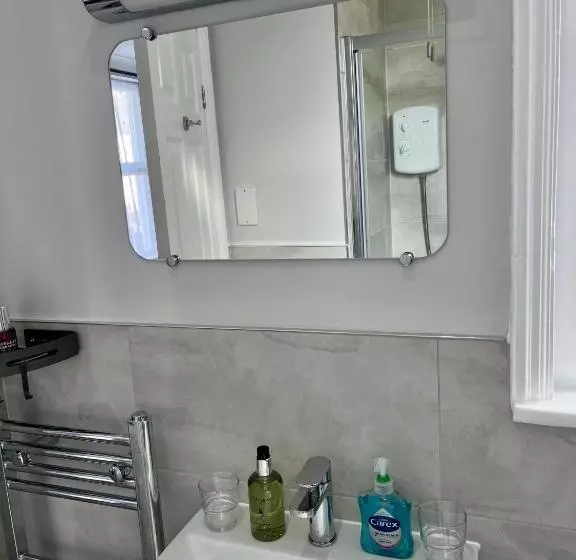 Fotos del hotel Bentley Lodge:  8