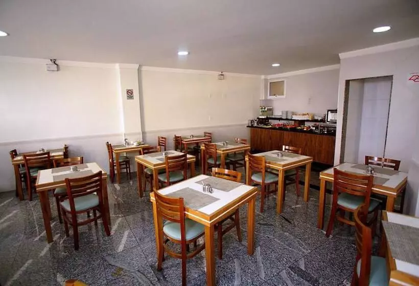 Fotos del hotel Cinelandia:  3