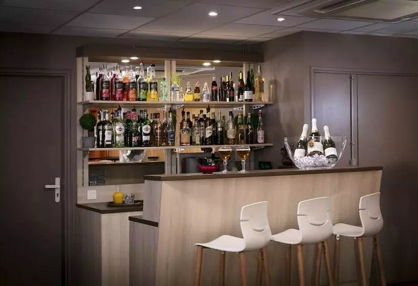 Fotos del hotel Clermont Estaing:  4