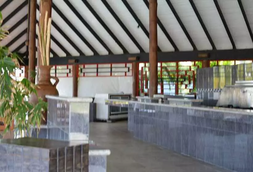 Fotos del hotel Lifestyle Royal Suites:  21