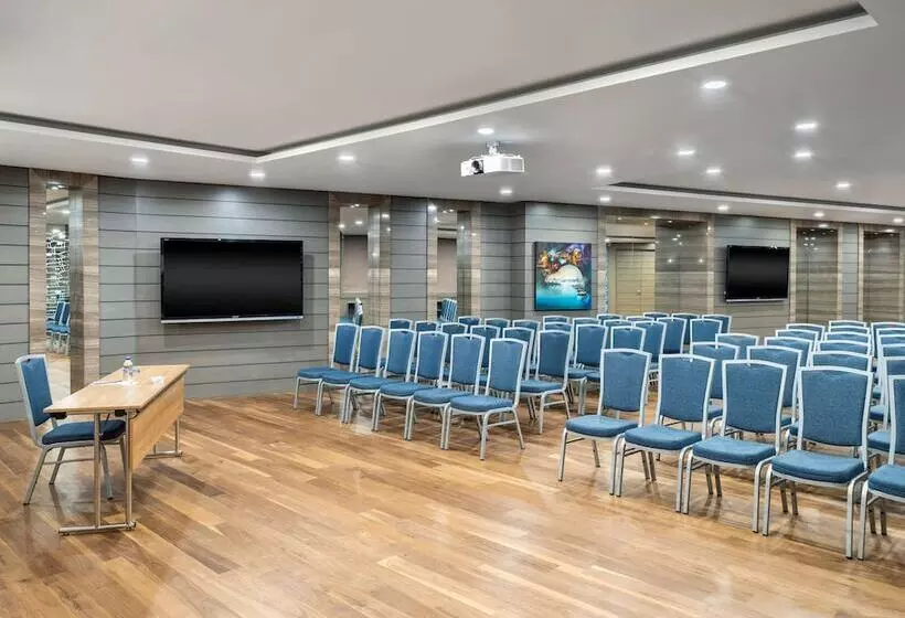 Fotos del hotel Radisson Blu Hotel, Istanbul Sisli:  18