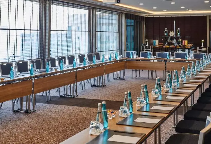 Fotos del hotel Radisson Blu Hotel, Istanbul Sisli:  8