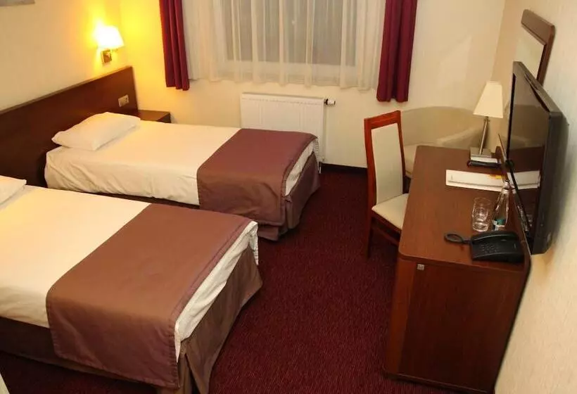 Fotos del hotel Arena Expo:  14